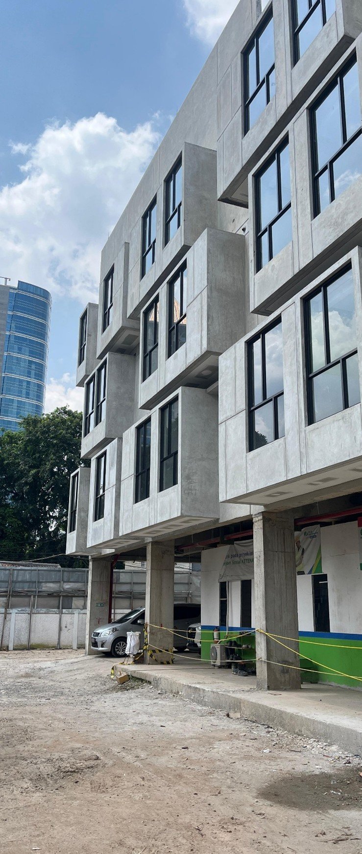 Contoh proyek perencanaan gedung